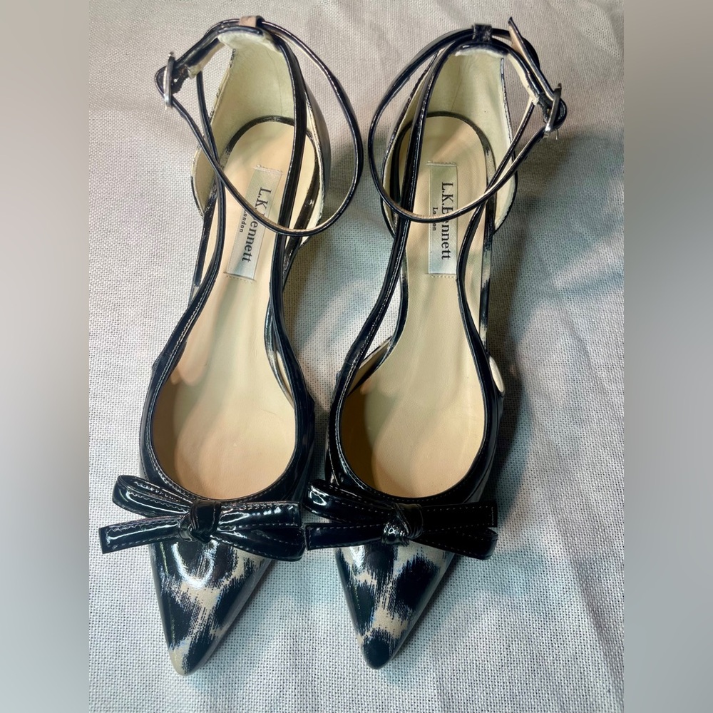 LK Bennett Patent Leather Leopard Print Pointed Bow Ankle-Strap Kitten Heels EUC